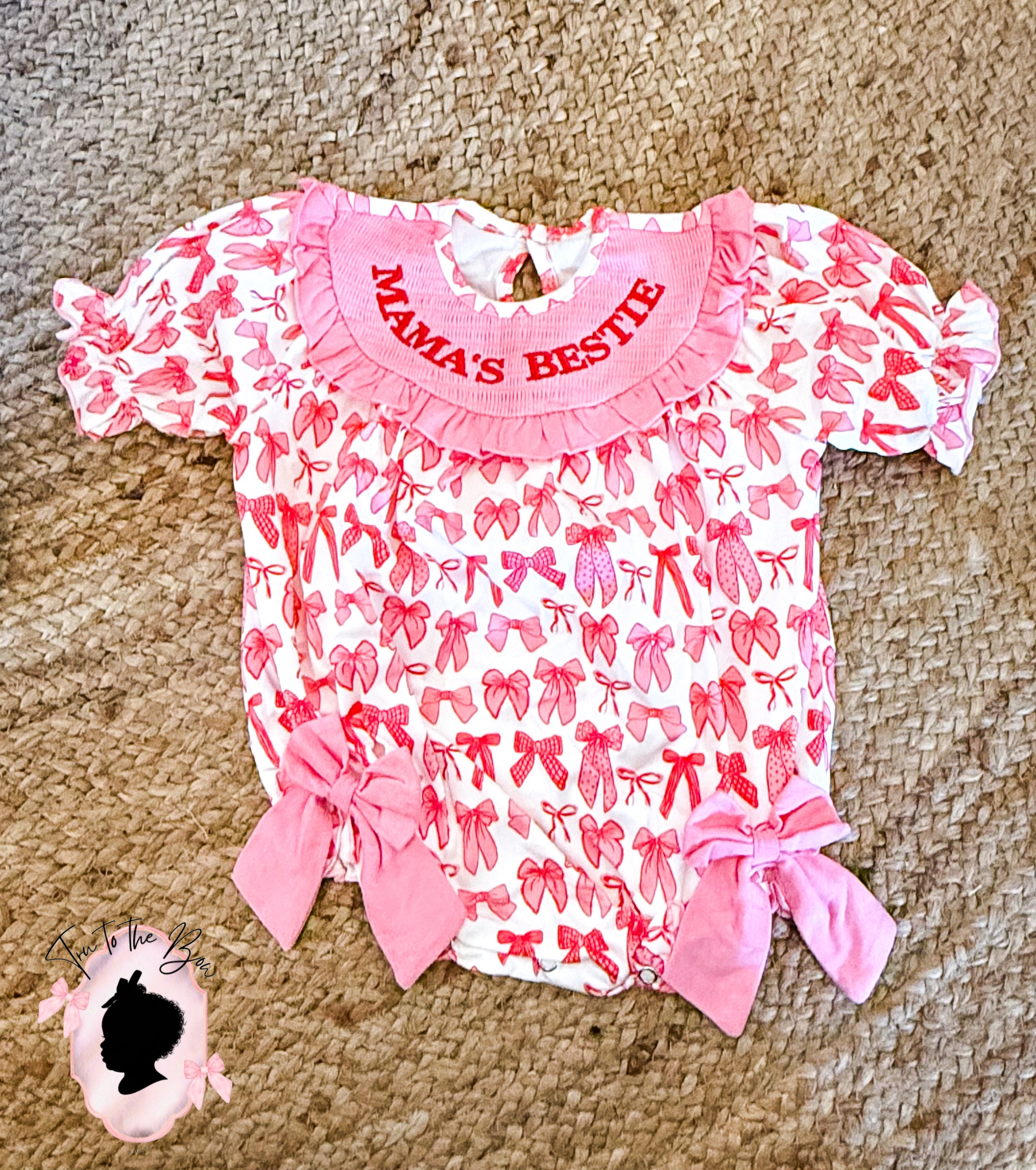 Mama’s bestie smocked bubble